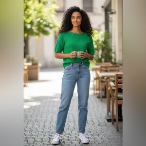 KNITTED GREEN SWEATER